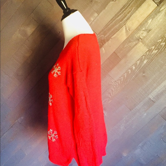 Red Snowflake Sequin Sweater ❄️❄️❄️ - Picture 3 of 5